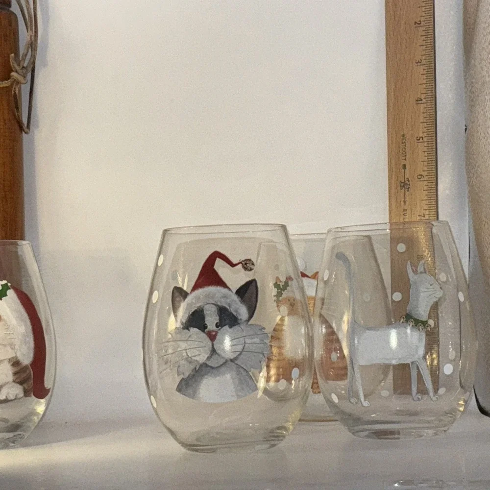 Pier 1 Stemless Wine Glasses Set of 4 Clear Decorated Christmas Cat 19 Oz. NIB